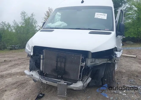 2022 Mercedes-Benz Sprinter 2500 High Roof I4 из США, поврежденный, VIN W1Y40CHY4NT089909